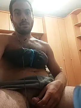 skrigul12 online show from October 2025 02:53:01 AM