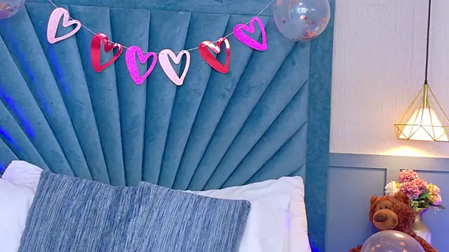 Camille Torres online show from February 2025 02:12:02 PM