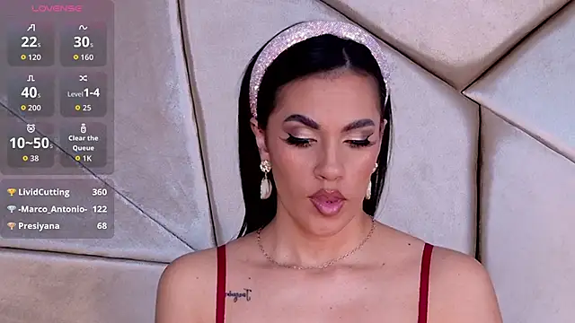 Camille Torres online show from September 2025 01:21:01 PM