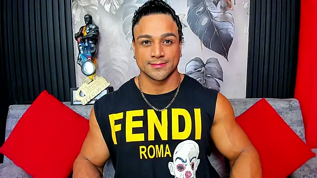 Snapshot of MikeEstevess chatting on December 2025 10:02:01 AM MikeEstevess online show from December 2025 10:02:01 AM