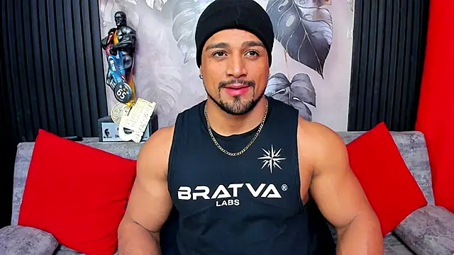 Snapshot of MikeEstevess chatting on February 2026 10:07:02 AM MikeEstevess online show from February 2026 10:07:02 AM