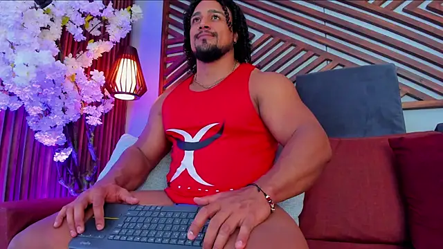 MikeEstevess online show from May 2026 06:42:01 AM