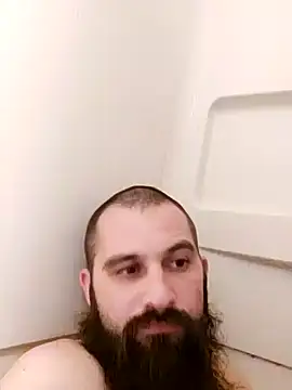 hungandnerdy420 online show from November 2025 12:54:02 AM