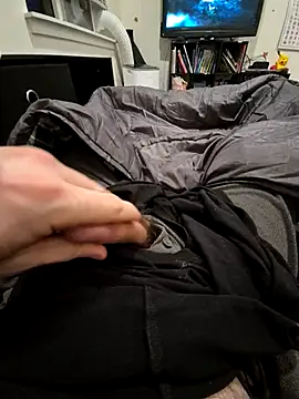 hungandnerdy420 online show from July 2026 09:37:01 AM