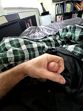 hungandnerdy420 online show from July 2026 02:30:02 PM