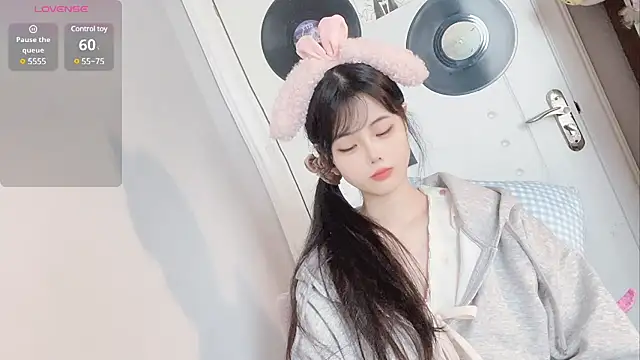 Qedgjwyz1 online show from March 2025 12:12:01 PM