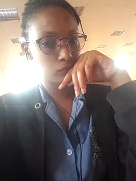 Snapshot of StarBarbiee chatting on March 2025 08:23:02 AM StarBarbiee online show from March 2025 08:23:02 AM