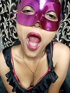 REVA DARLING online show from May 2026 07:27:02 AM