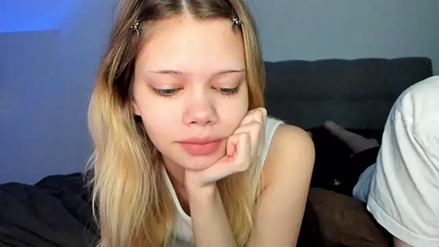 Snapshot of chansetolove chatting on February 2025 08:10:01 AM chansetolove online show from February 2025 08:10:01 AM