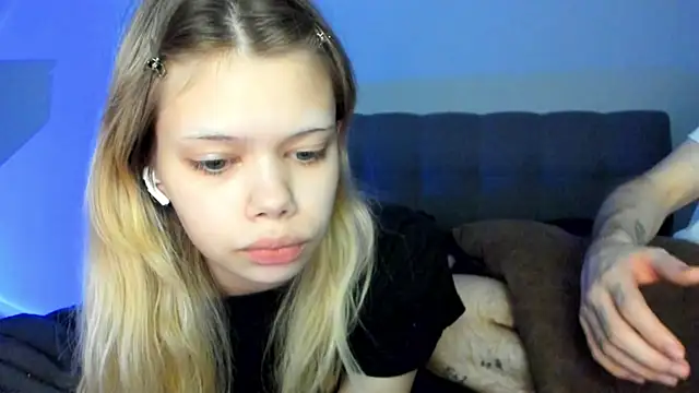 Snapshot of chansetolove chatting on February 2025 05:50:02 PM chansetolove online show from February 2025 05:50:02 PM