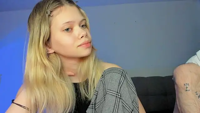 Snapshot of chansetolove chatting on March 2025 09:43:01 PM chansetolove online show from March 2025 09:43:01 PM