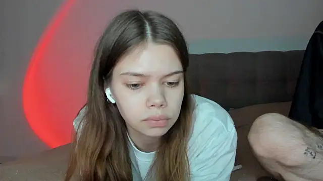 Snapshot of chansetolove chatting on February 2026 03:44:02 PM chansetolove online show from February 2026 03:44:02 PM