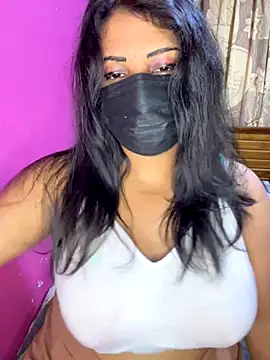 Snapshot of NOORA-GIRL chatting on November 2025 11:48:02 PM NOORA-GIRL online show from November 2025 11:48:02 PM