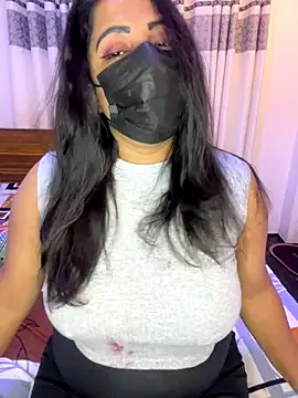 Snapshot of NOORA-GIRL chatting on December 2025 11:56:01 PM NOORA-GIRL online show from December 2025 11:56:01 PM