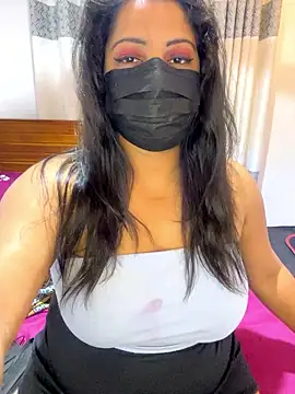 Snapshot of NOORA-GIRL chatting on January 2026 10:34:01 PM NOORA-GIRL online show from January 2026 10:34:01 PM