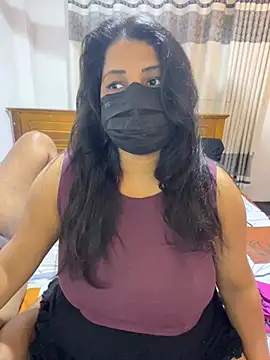 Snapshot of NOORA-GIRL chatting on February 2026 02:11:01 AM NOORA-GIRL online show from February 2026 02:11:01 AM