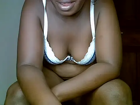 Snapshot of SWEETRENNE_ chatting on March 2025 12:36:02 AM SWEETRENNE online show from March 2025 12:36:02 AM