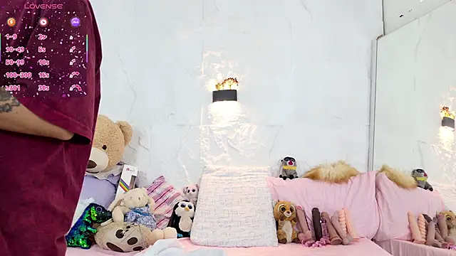 zorravioletta1 online show from December 2025 11:41:02 AM