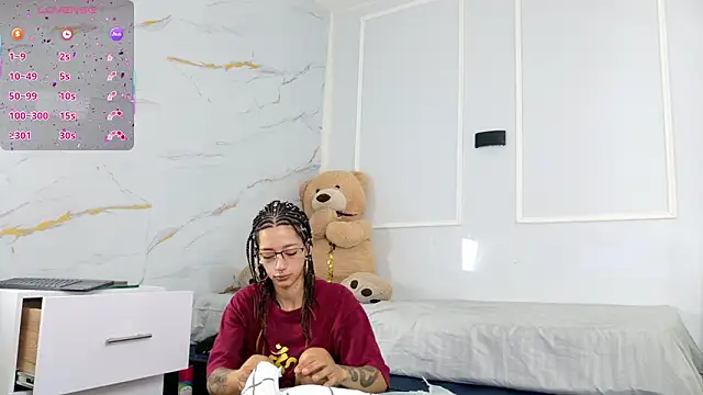 zorravioletta1 online show from February 2026 12:02:01 PM