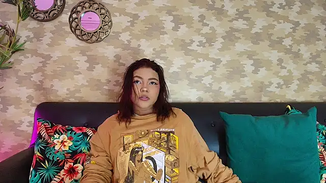 Snapshot of cherry_chel chatting on December 2024 08:15:01 PM cherry chel online show from December 2024 08:15:01 PM