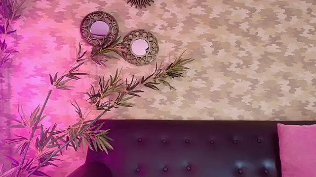 Snapshot of cherry_chel chatting on January 2025 08:26:02 PM cherry chel online show from January 2025 08:26:02 PM