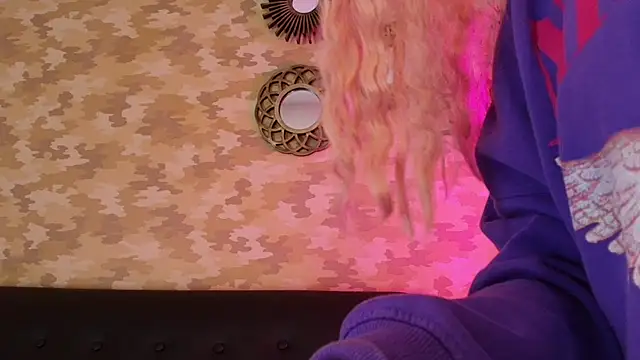 Snapshot of cherry_chel chatting on January 2025 11:05:01 PM cherry chel online show from January 2025 11:05:01 PM