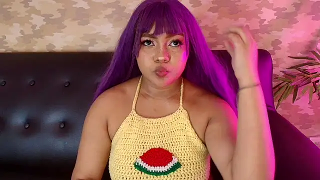 Snapshot of cherry_chel chatting on January 2025 11:32:02 PM cherry chel online show from January 2025 11:32:02 PM