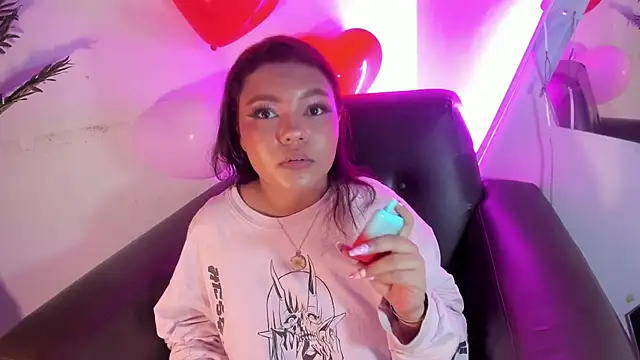 Snapshot of cherry_chel chatting on February 2025 03:38:01 PM cherry chel online show from February 2025 03:38:01 PM