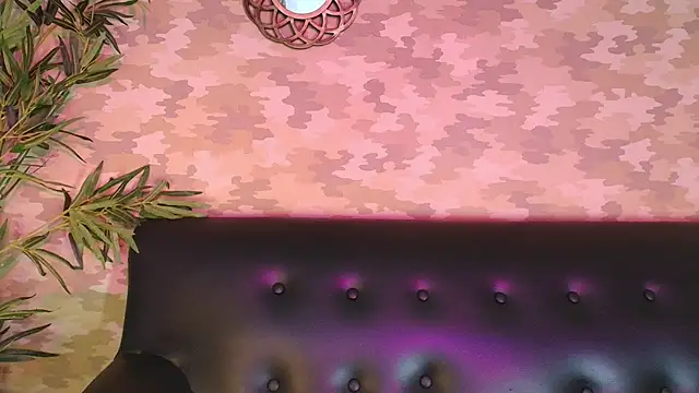 Snapshot of cherry_chel chatting on February 2025 09:14:01 PM cherry chel online show from February 2025 09:14:01 PM