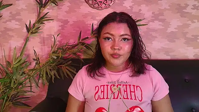 Snapshot of cherry_chel chatting on February 2025 12:16:01 AM cherry chel online show from February 2025 12:16:01 AM