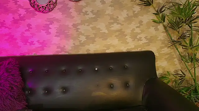 cherry chel online show from November 2025 07:48:02 PM