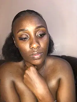 Snapshot of Lola_kims chatting on January 2025 02:36:01 AM Lola kims online show from January 2025 02:36:01 AM