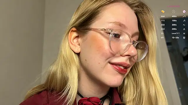 HoneyAudrey online show from February 2025 02:25:01 AM