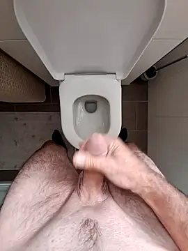 Snapshot of oldermanforwomen chatting on September 2025 12:52:02 PM oldermanforwomen online show from September 2025 12:52:02 PM