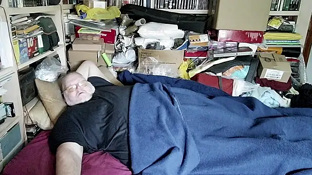 hadeszeuss2 online show from March 2025 02:32:01 PM