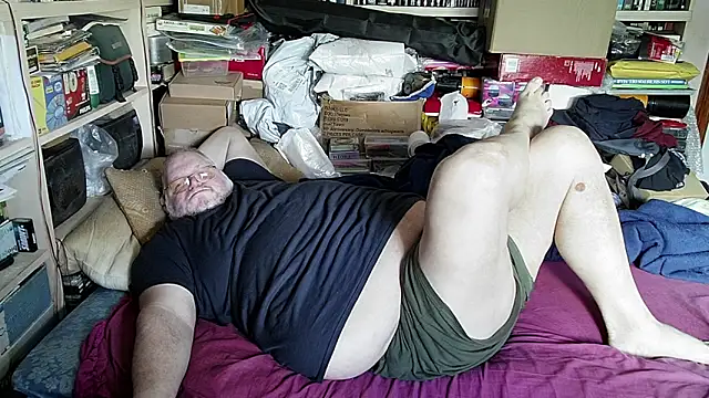 hadeszeuss2 online show from March 2025 02:23:01 PM