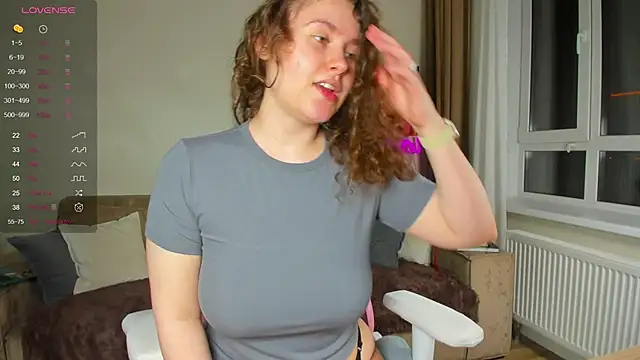 Snapshot of My_Emmy chatting on January 2025 07:15:01 PM My Emmy online show from January 2025 07:15:01 PM