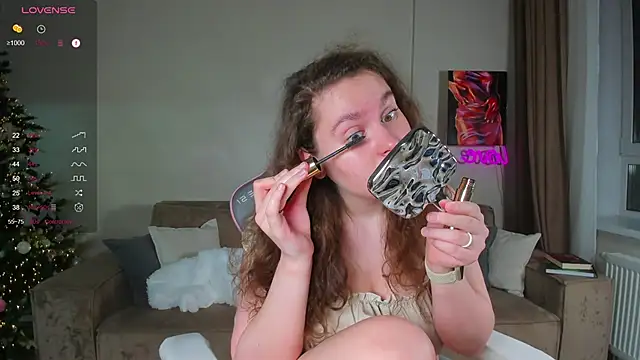 Snapshot of My_Emmy chatting on February 2025 09:51:01 PM My Emmy online show from February 2025 09:51:01 PM