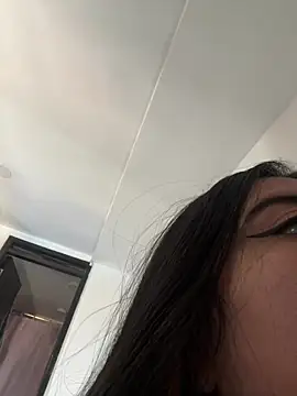 Devilsweet17 online show from February 2025 05:59:01 PM