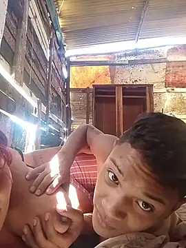 daniel traviexxxo online show from November 2025 04:42:01 PM