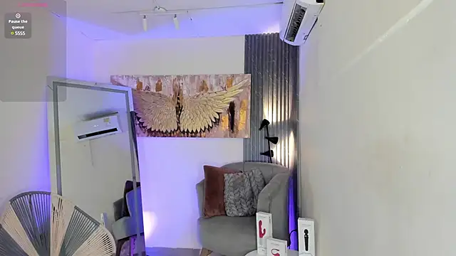 emma alice  online show from January 2025 12:36:02 PM