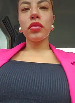 Snapshot of Karen_San_Miguel chatting on September 2025 02:53:01 PM Karen San Miguel online show from September 2025 02:53:01 PM