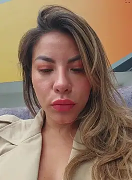 Snapshot of Karen_San_Miguel chatting on October 2025 07:02:01 PM Karen San Miguel online show from October 2025 07:02:01 PM