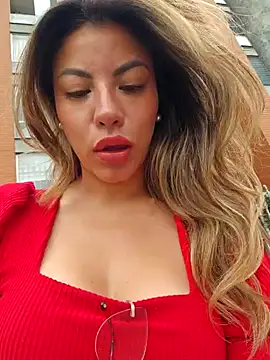 Snapshot of Karen_San_Miguel chatting on November 2025 06:30:01 PM Karen San Miguel online show from November 2025 06:30:01 PM