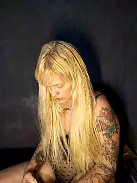 perolaar online show from May 2026 12:29:01 AM