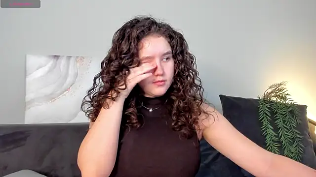 Ariella Sol online show from April 2026 01:08:01 AM