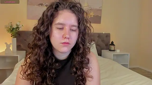 Ariella Sol online show from June 2026 01:09:01 AM