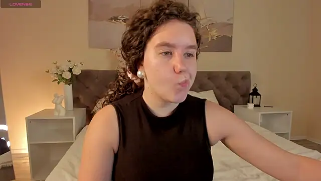 Ariella Sol online show from July 2026 01:03:01 AM