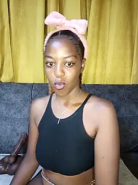 Snapshot of pretty-eyes23 chatting on March 2025 02:26:01 AM pretty-eyes23 online show from March 2025 02:26:01 AM