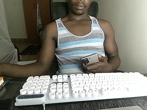 madmaddies3 online show from May 2026 10:04:01 PM